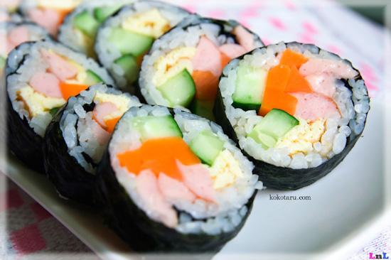 Cách làm Kimbap - món ăn Hàn Quốc !